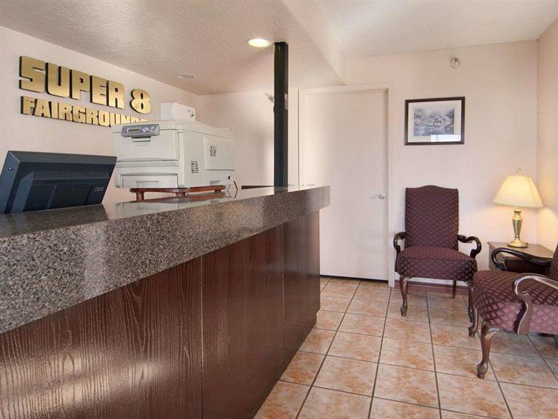 Мотель Super 8 By Wyndham Oklahoma Fairgrounds Экстерьер фото