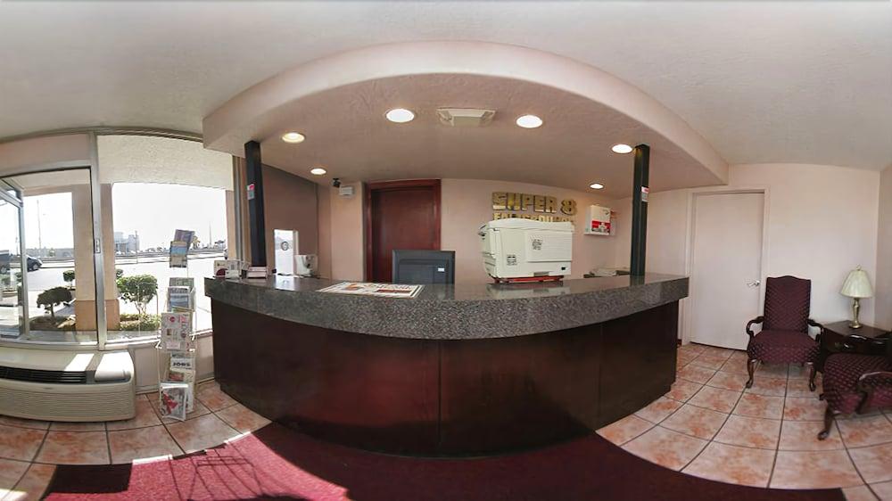 Мотель Super 8 By Wyndham Oklahoma Fairgrounds Экстерьер фото
